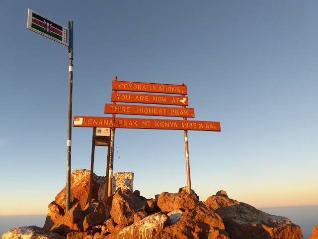 Point Lenana Summit Sign