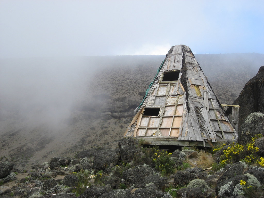 moir hut camp